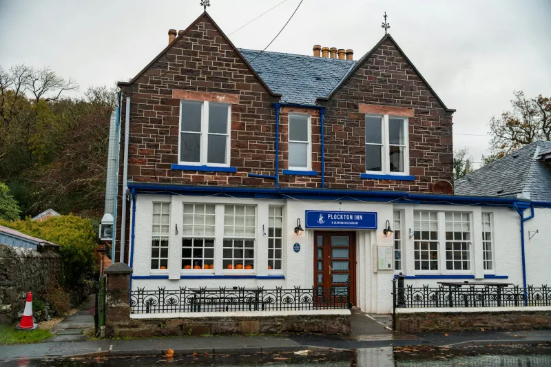 Check-In, Get Cheated: The Ancient Art of the Hospitality Hustle